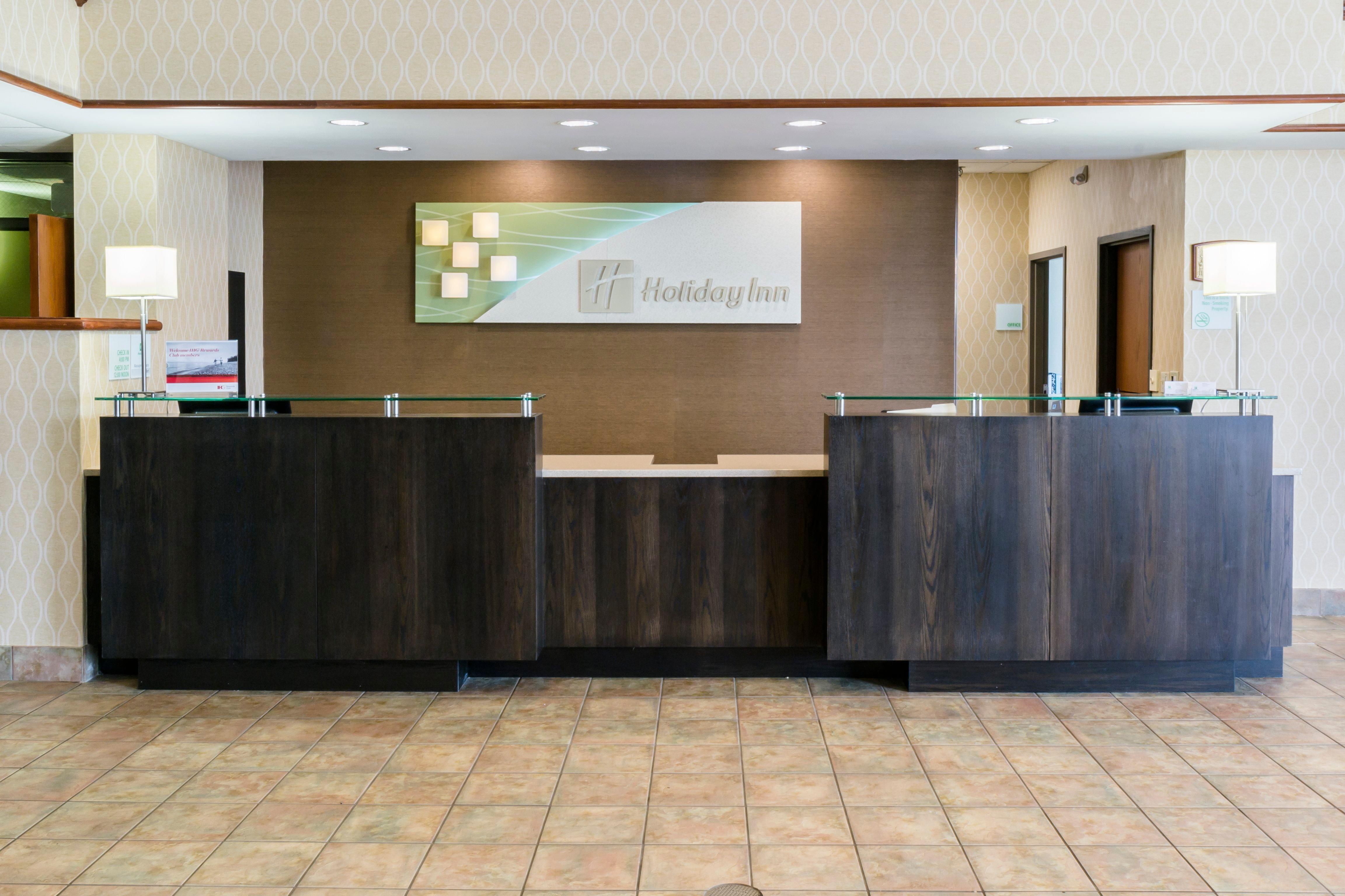 Holiday Inn Express Big Rapids By Ihg Zewnętrze zdjęcie