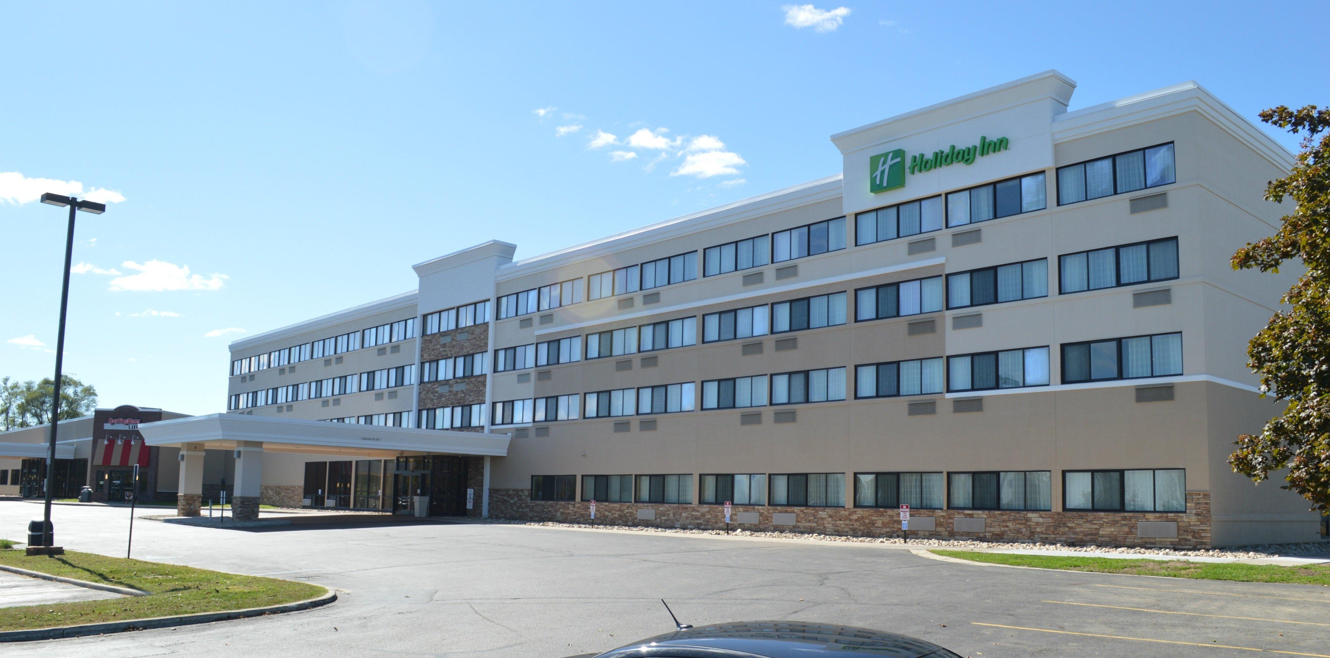 Holiday Inn Express Big Rapids By Ihg Zewnętrze zdjęcie